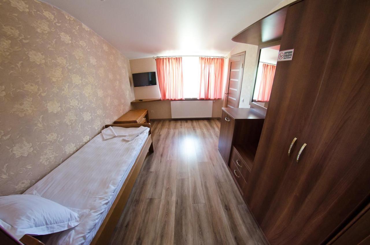 Hotel Resttime Ковель Екстер'єр фото